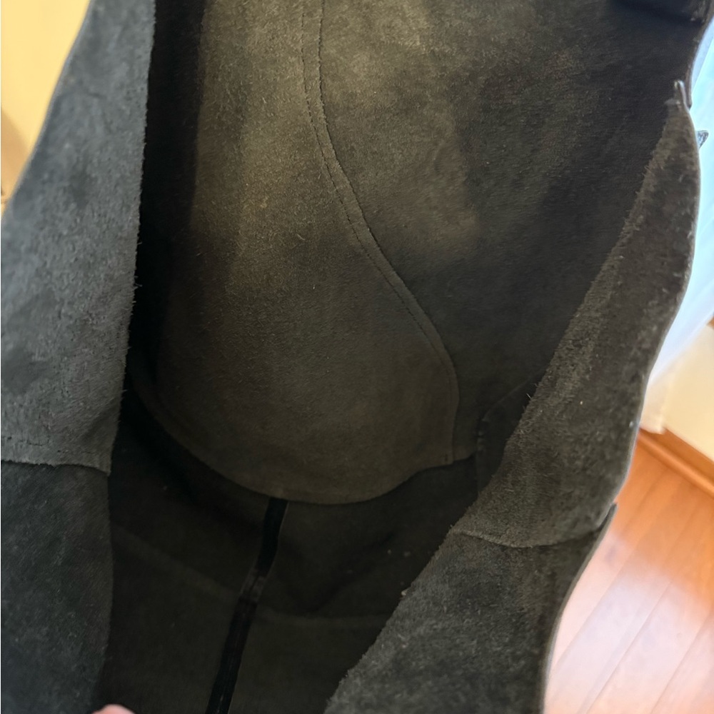 Elegant Lucky Black Leather Tote Bag - Picture 3 of 6